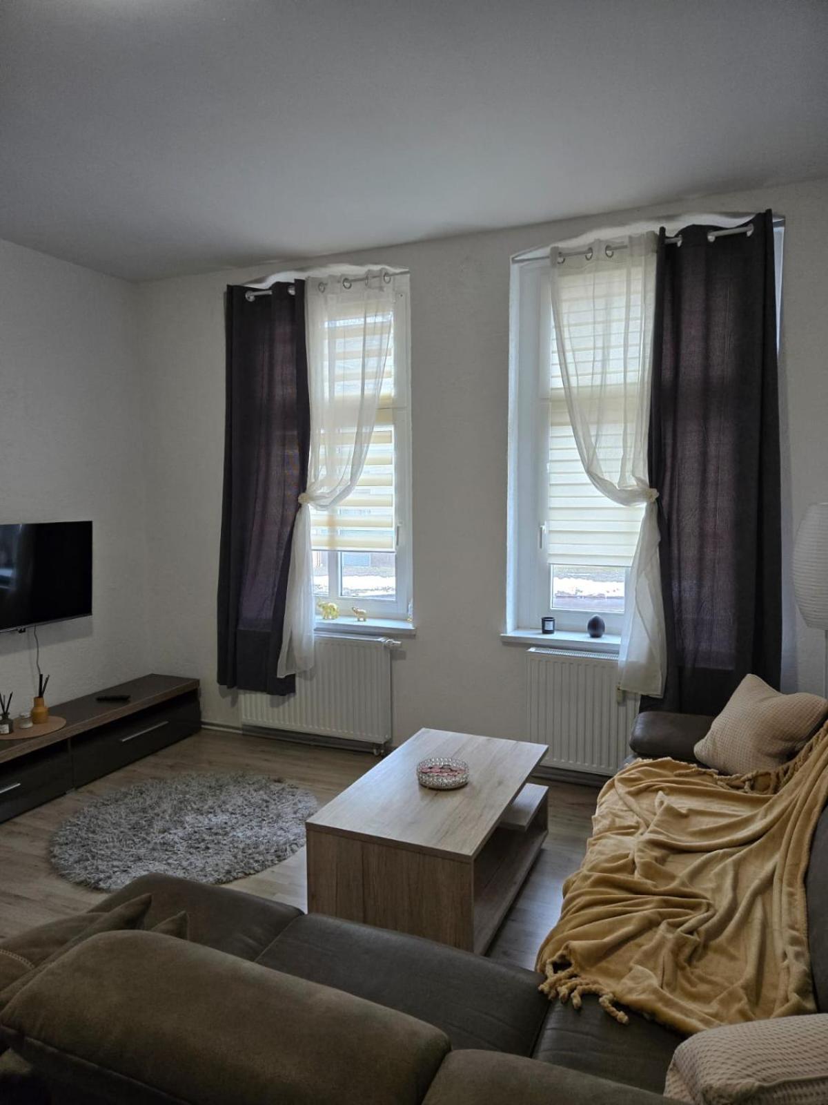 Ferienwohnung Am Bahnhof 베른부르크 외부 사진